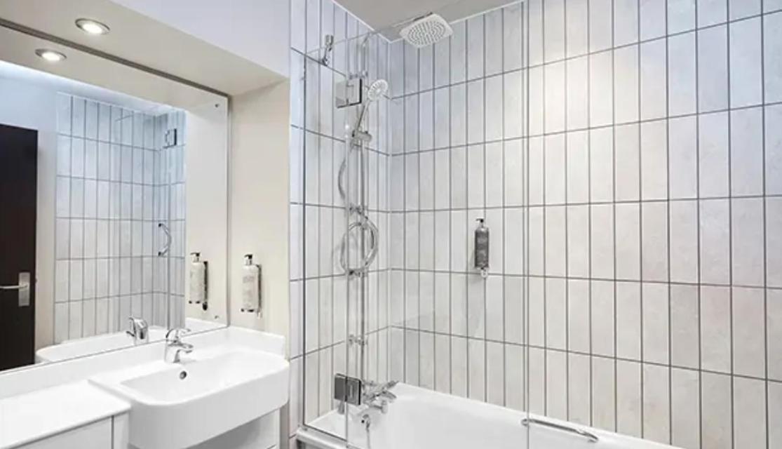 Ensuite Near Waterloo And Westminster And Metro Line Hotel