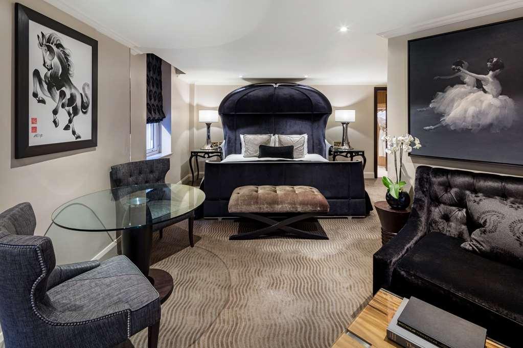 Radisson Blu Hotel, Mercer Street London