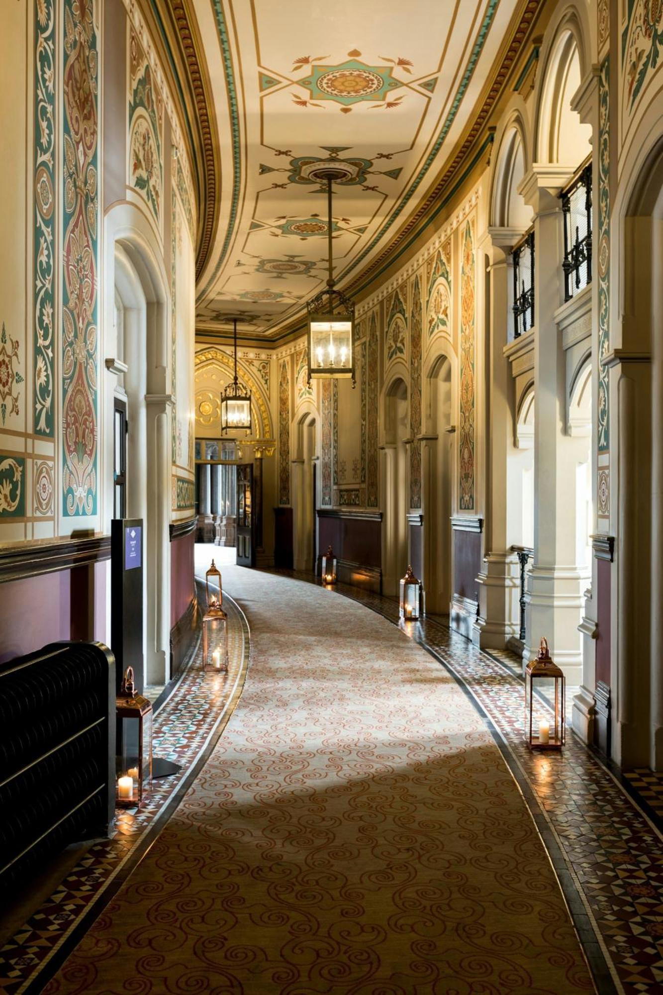 St. Pancras London, Autograph Collection 5*