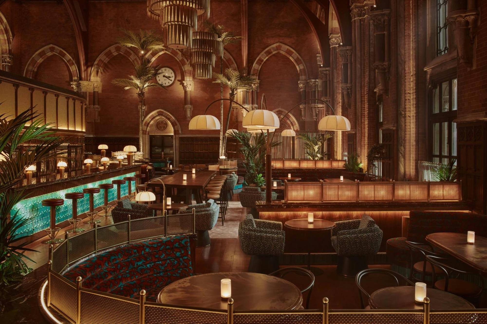 St. Pancras London, Autograph Collection Hotel 5*