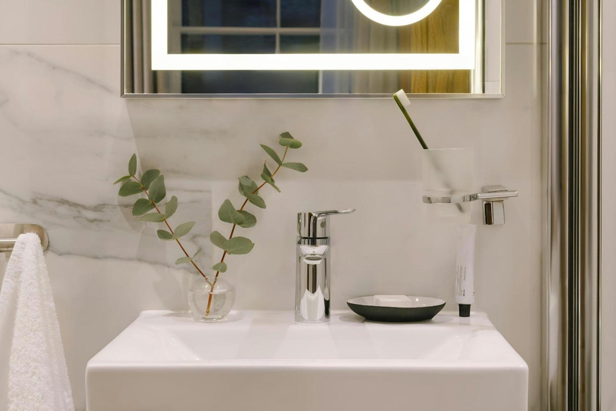 Hotel The Voyage Paddington, Sonder By Marriott Bonvoy London