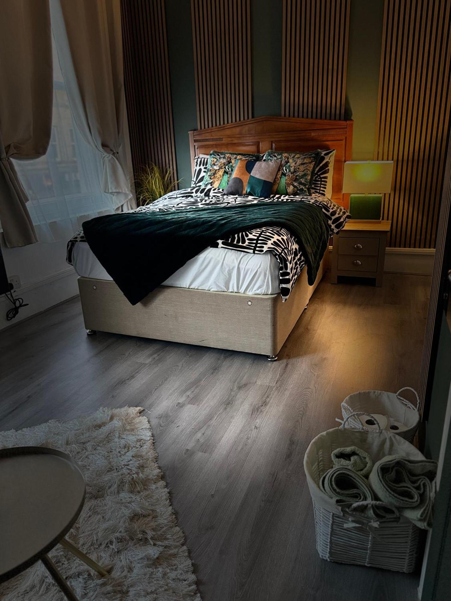 Aimi Luxury Living