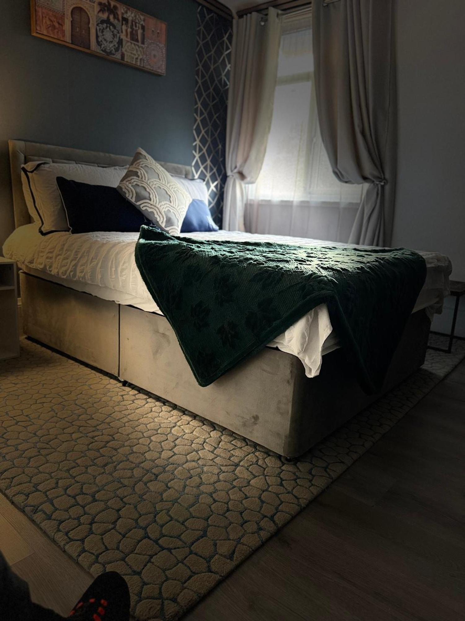 Aimi Luxury Living London