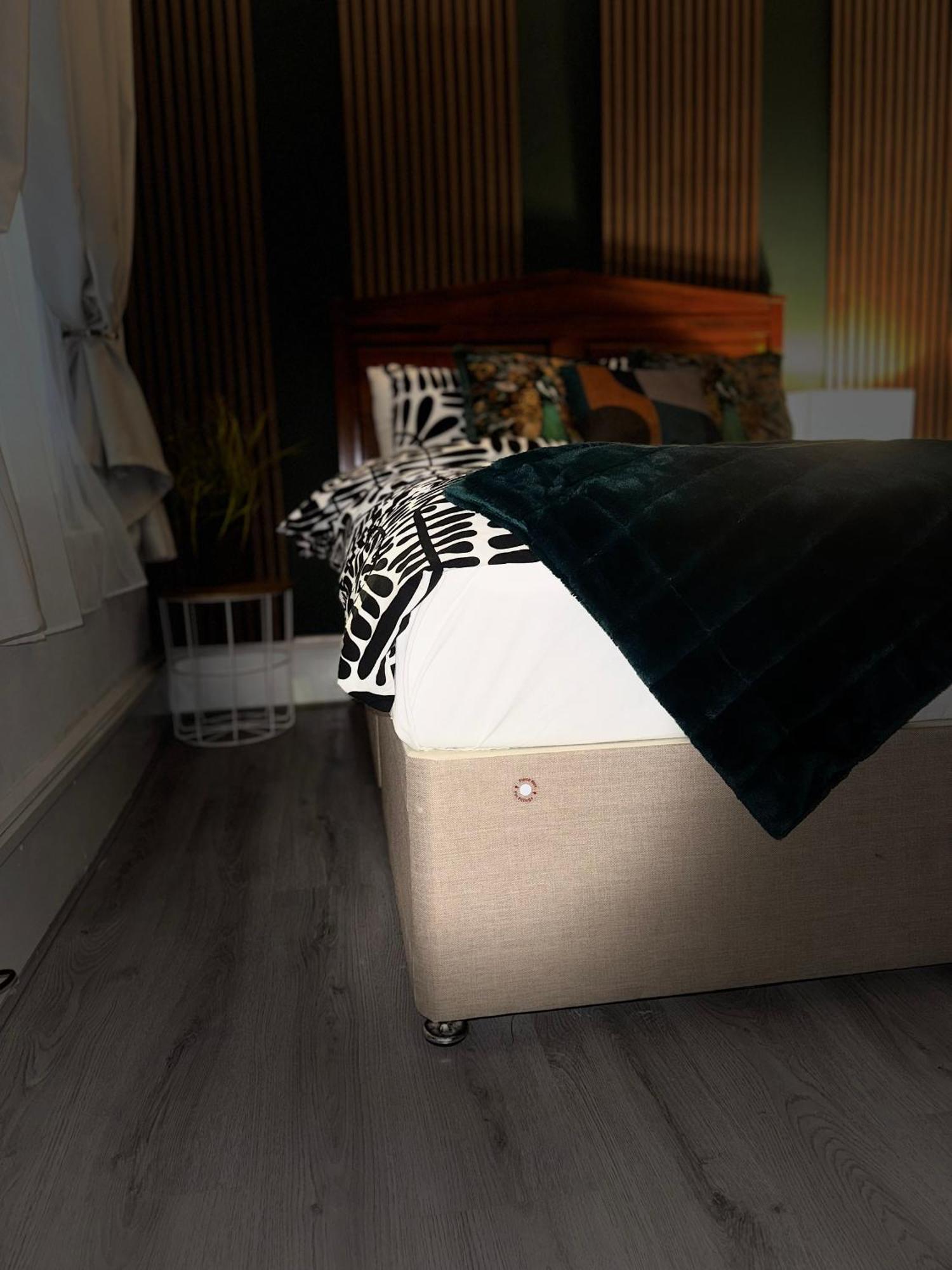 Aimi Luxury Living *