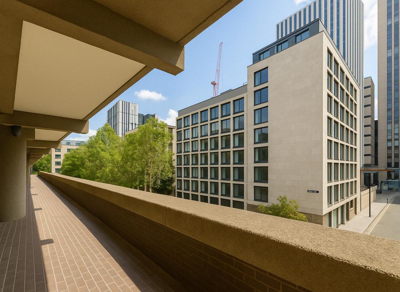 Well-located In Barbican *