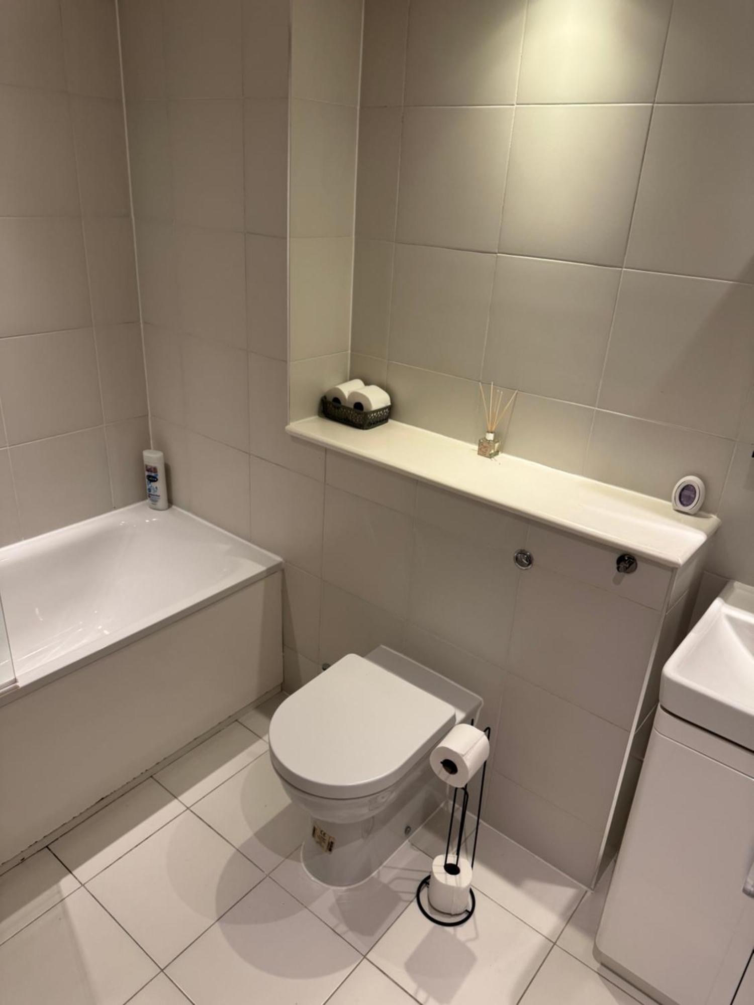 Modern 1 Bed Flat, Liverpool Street *