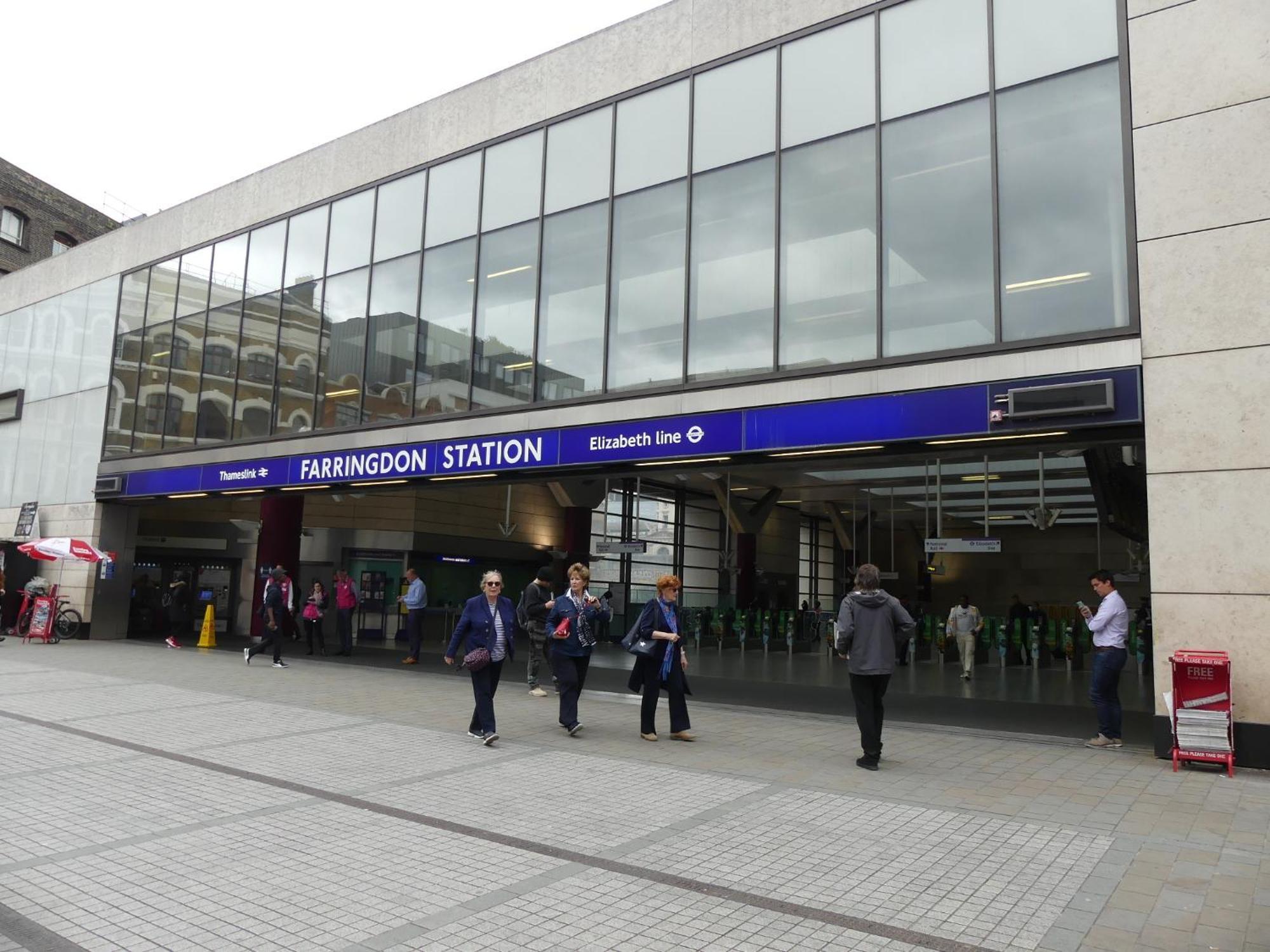 Private Double In Farringdon Apartment