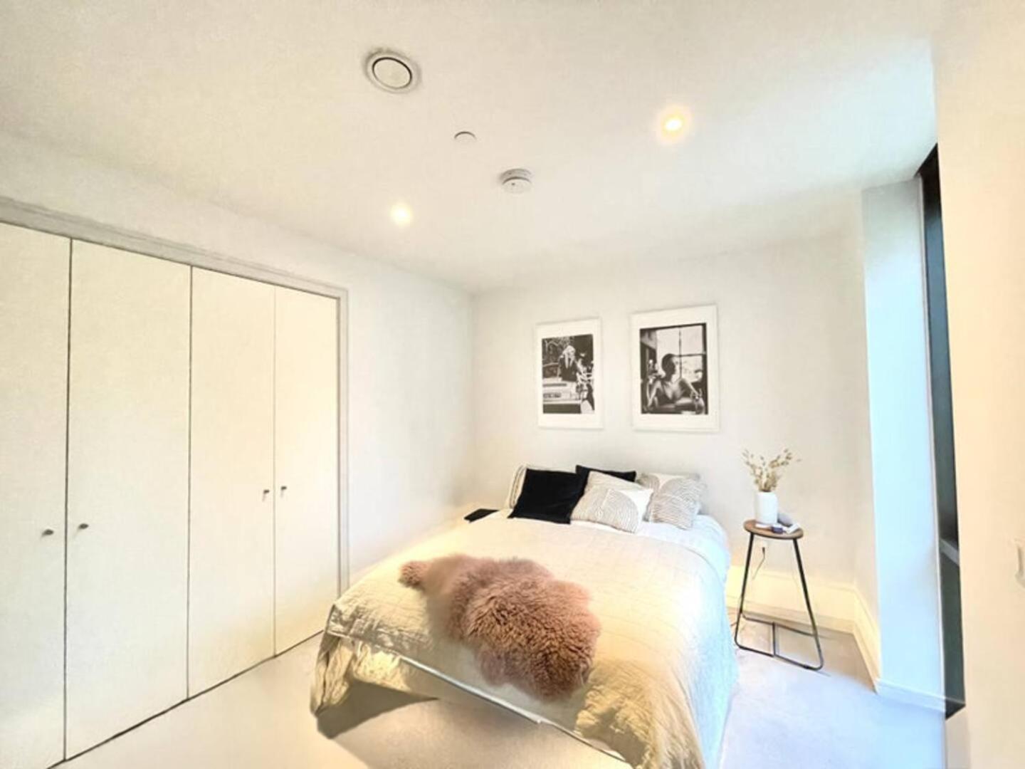 Luxury Riverside Flat - 15 Min Wimbledon & Chelsea