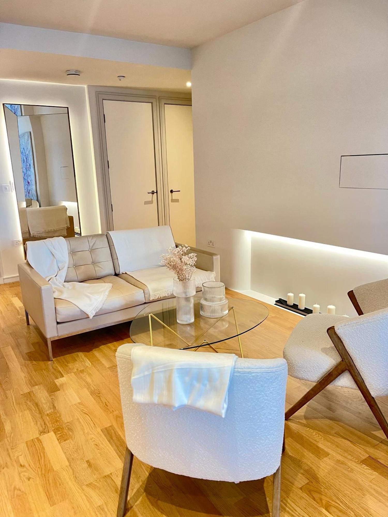 Apartment Luxury Riverside Flat - 15 Min Wimbledon & Chelsea