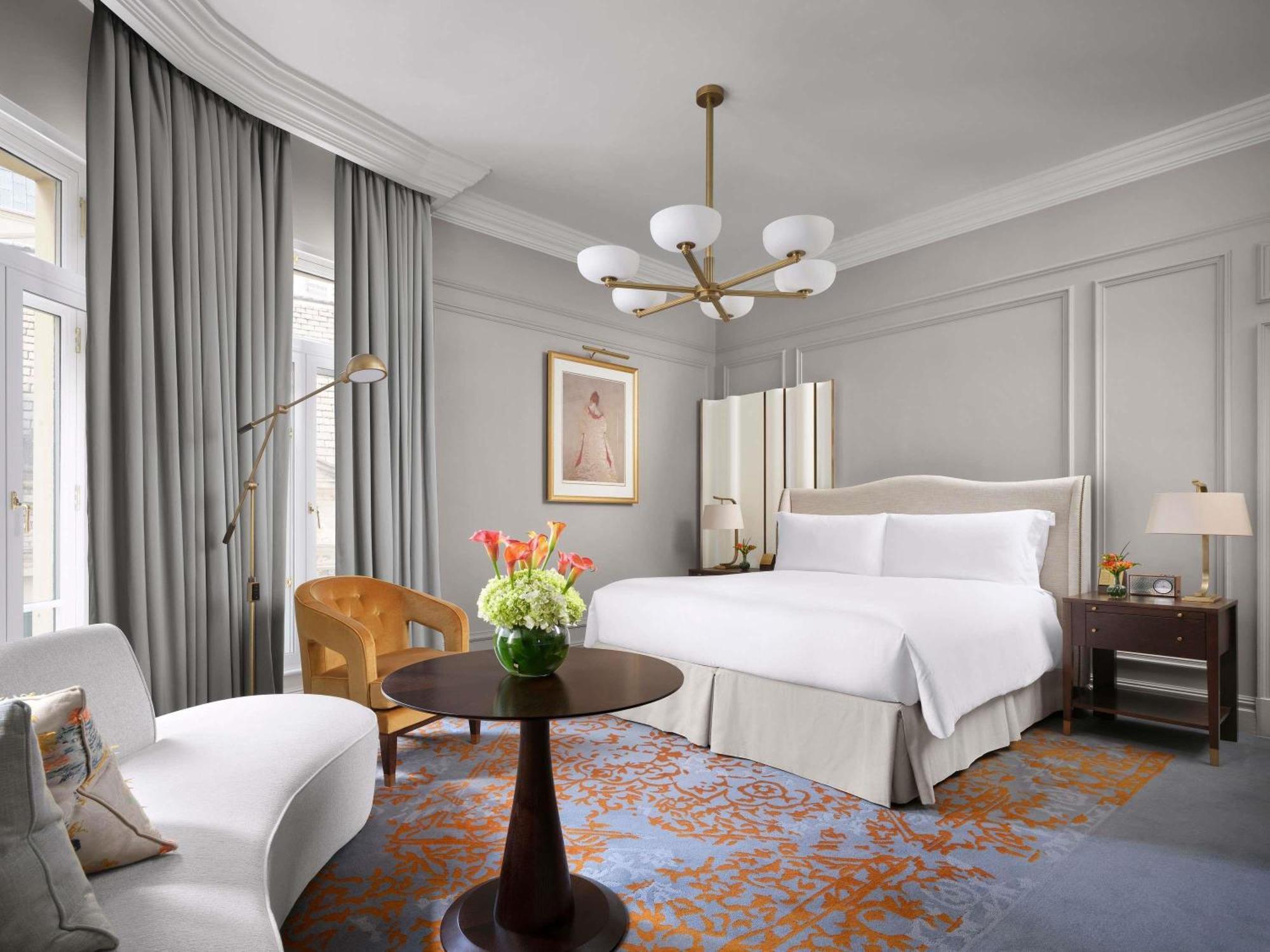 The Savoy Hotel 5*