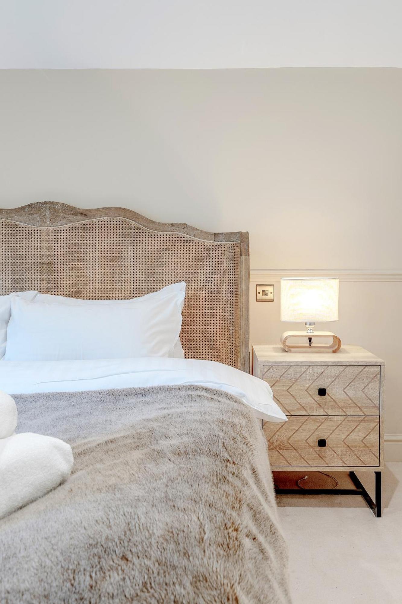 Fabulous Oasis For Unique Experience In Clapham Holiday home