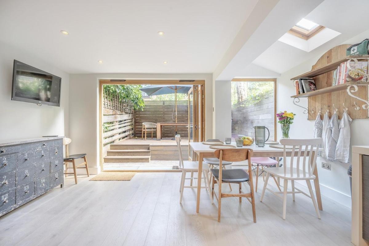Stylish 3-Floor Apartamento Londres