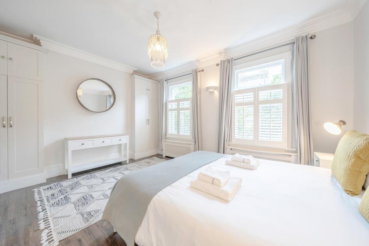 Stylish 3-Floor Londres