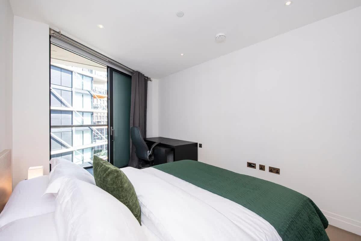 2 Bed Flat Big Ben View