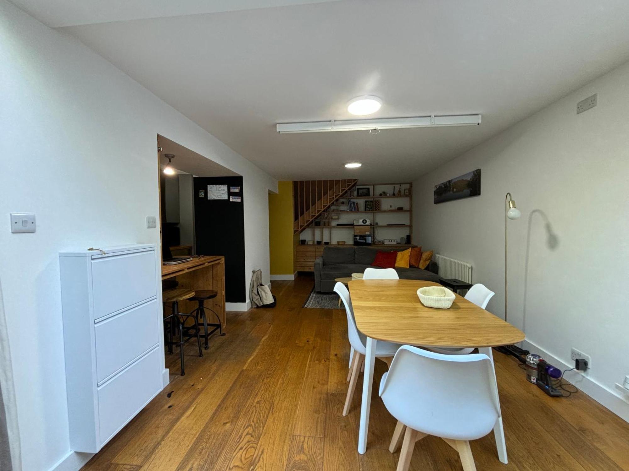 Contemporary Flat W Private Patio Fields Apartment