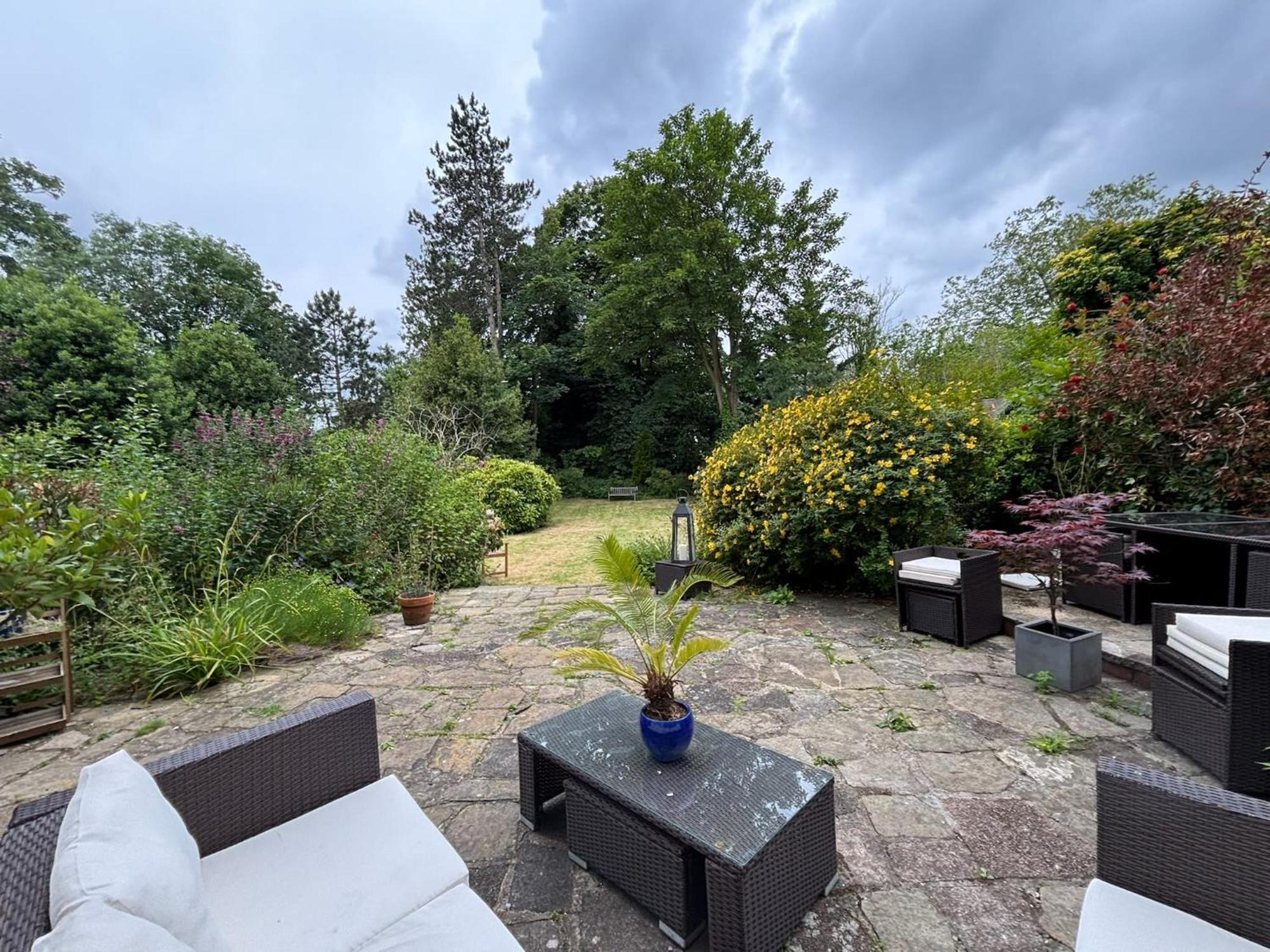 Beautiful 4 Bed In Hampstead With Garden & Parking Holiday home *