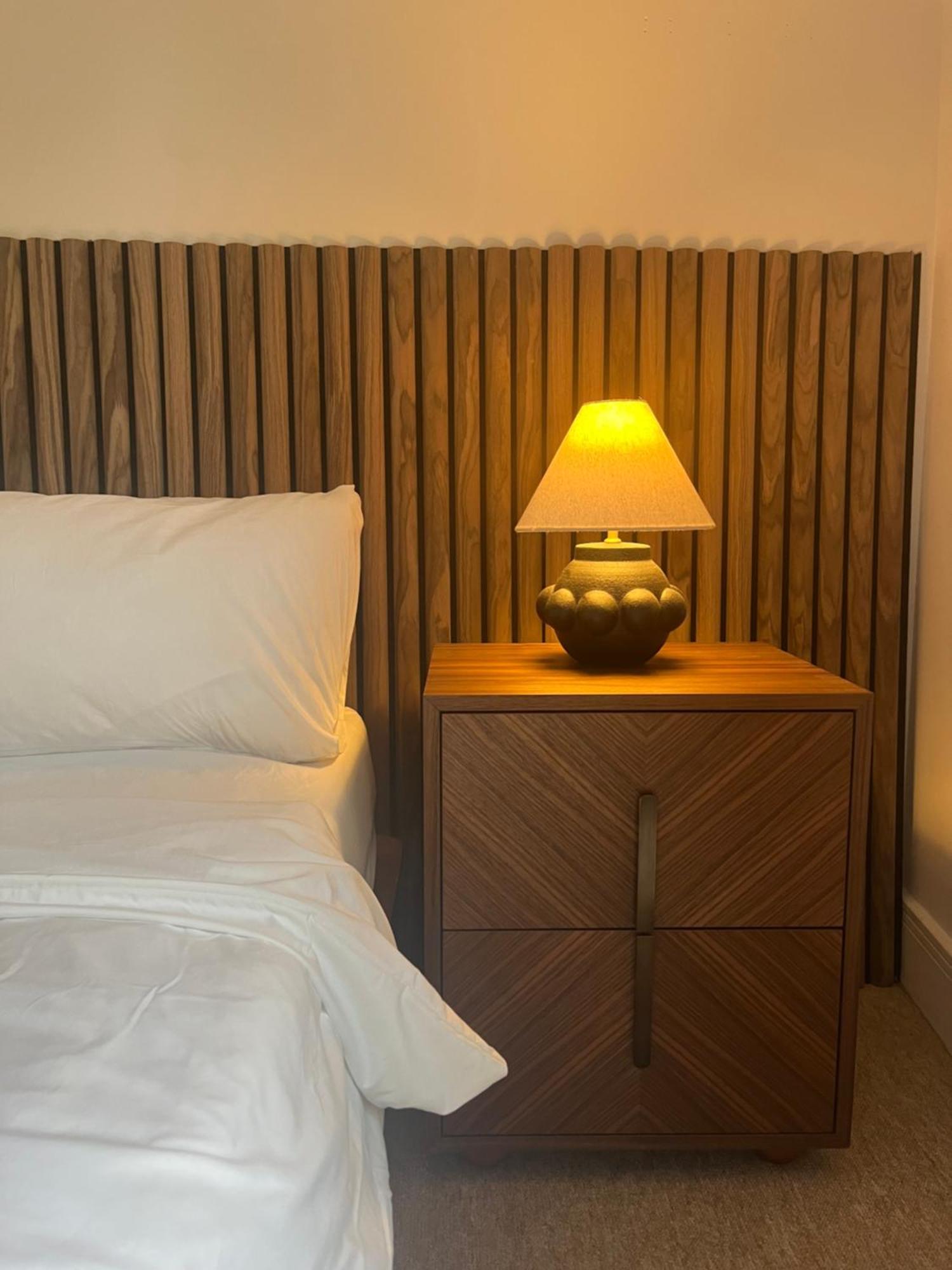 Apartment 2 Bed, 2 Bath Flat In Central London *