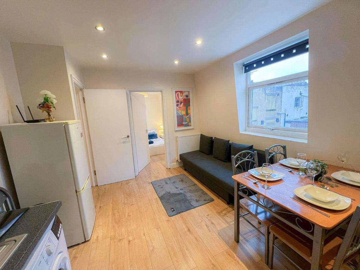 Lovely 3 Bedroom Flat , Aldgate, Tower Hill, Whitechapel * Londres