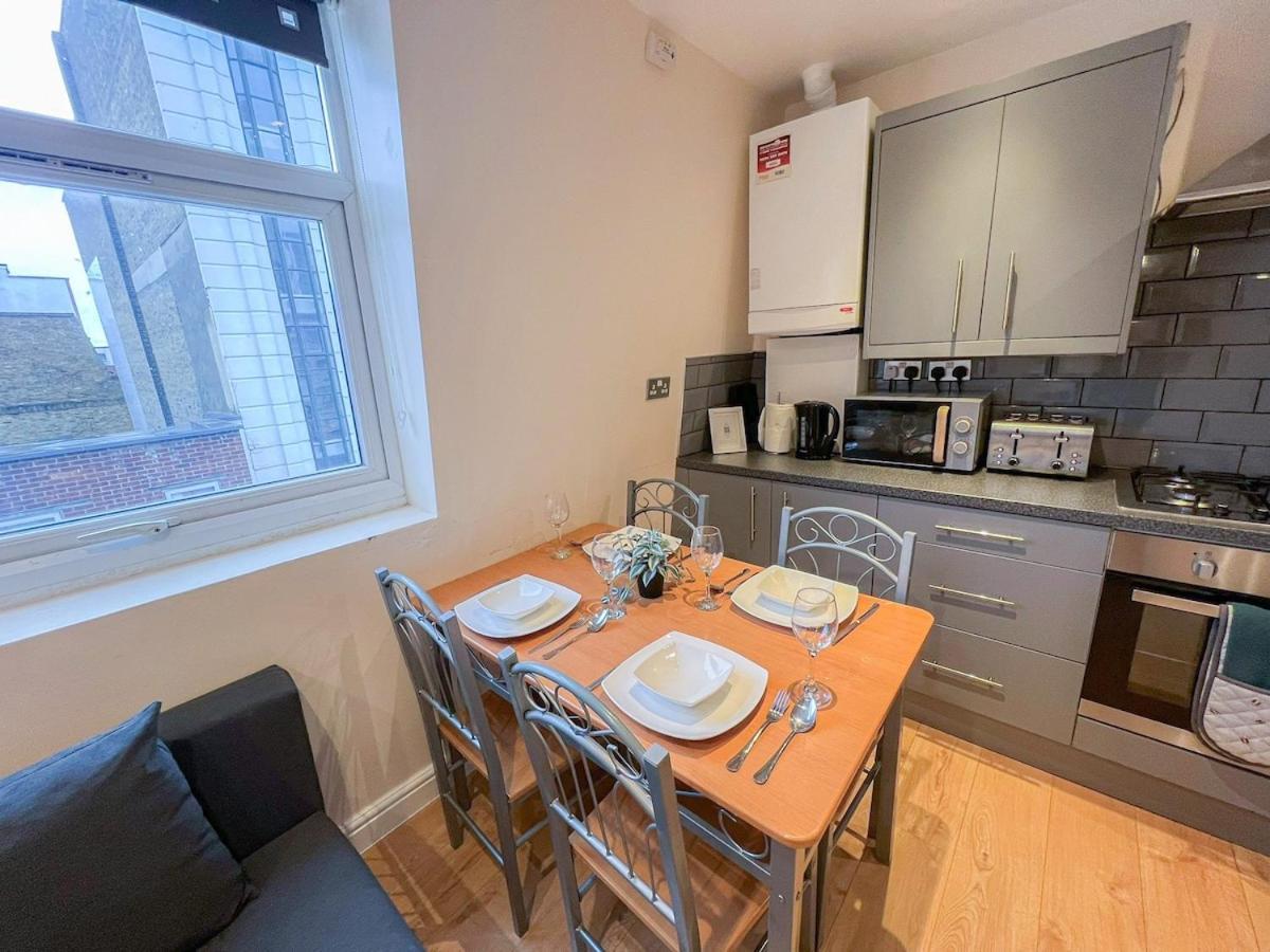 Lovely 3 Bedroom Flat , Aldgate, Tower Hill, Whitechapel