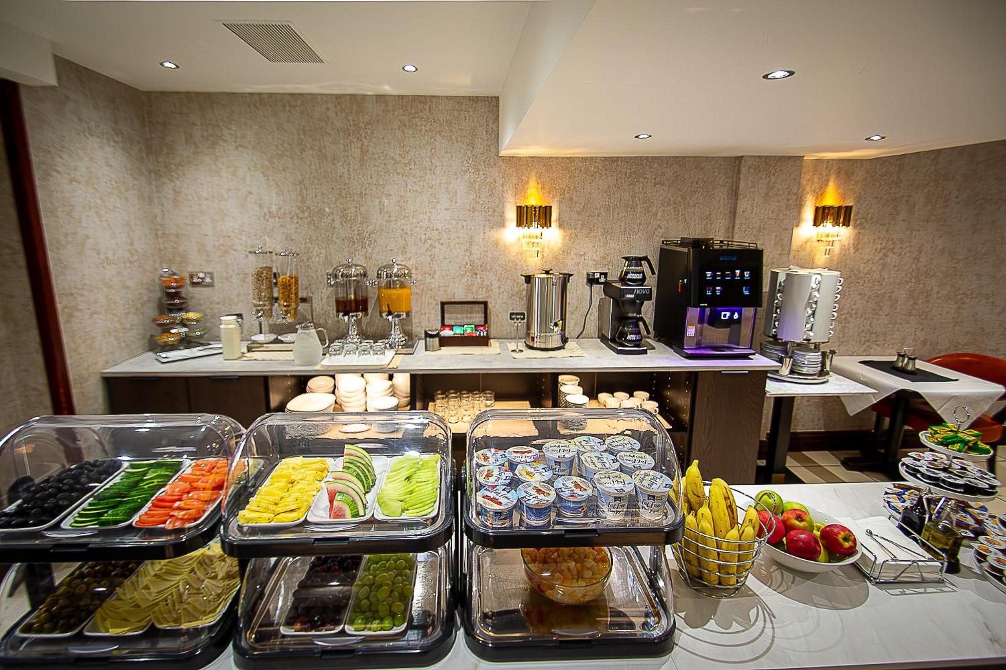 Hyde Park International 4*
