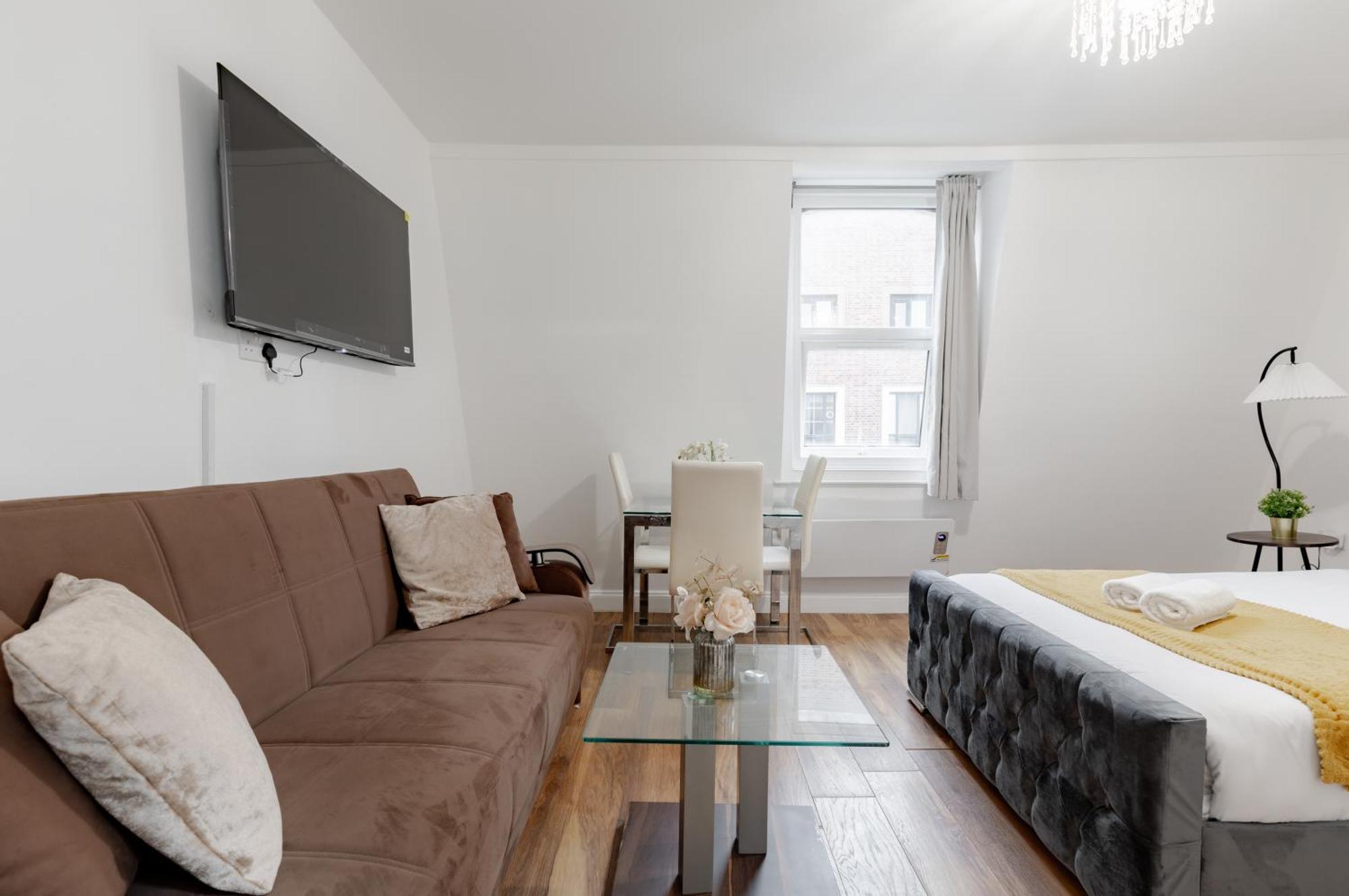 Nestio - Paddington Serviced Studios! Apartment
