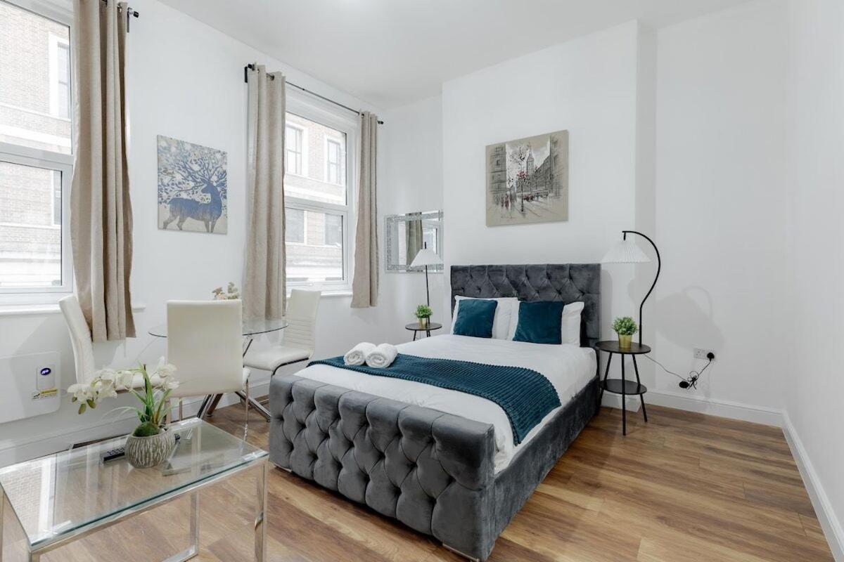 Nestio - Paddington Serviced Studios! Apartment