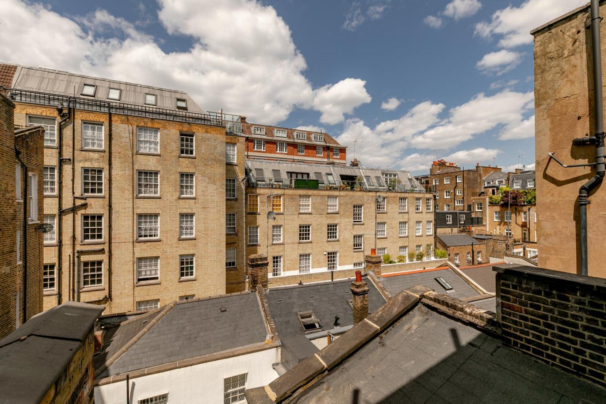 Hotel Upper Berkeley London