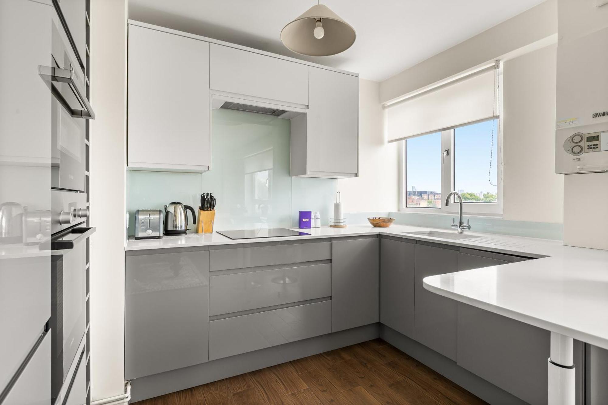 Charming 1 Bedroom Serviced In Camden