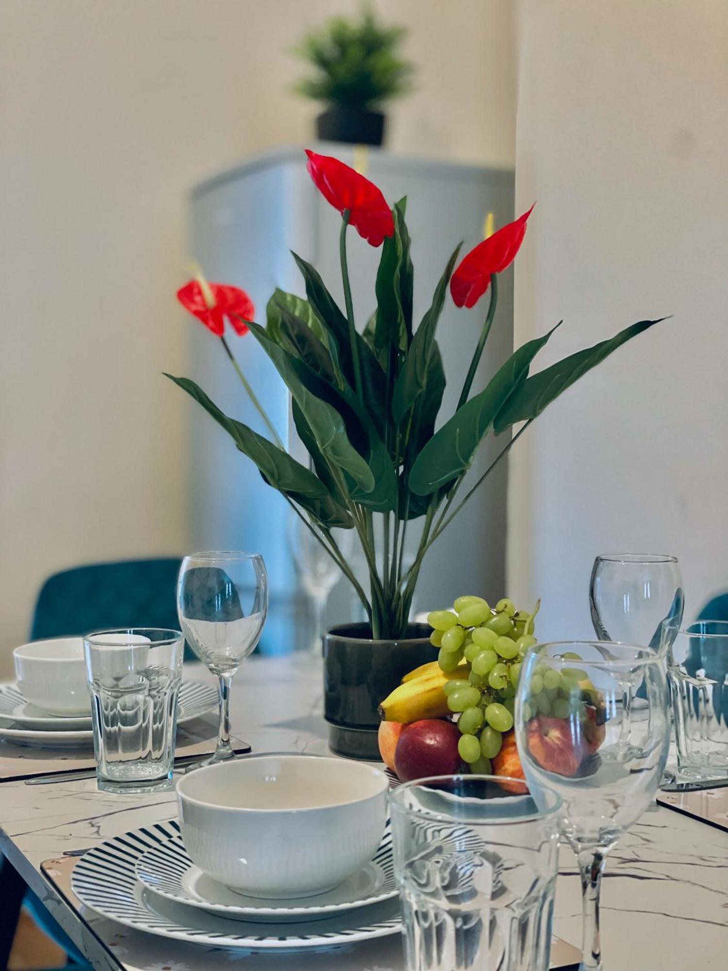 Apartment In Plaistow & Free Parking