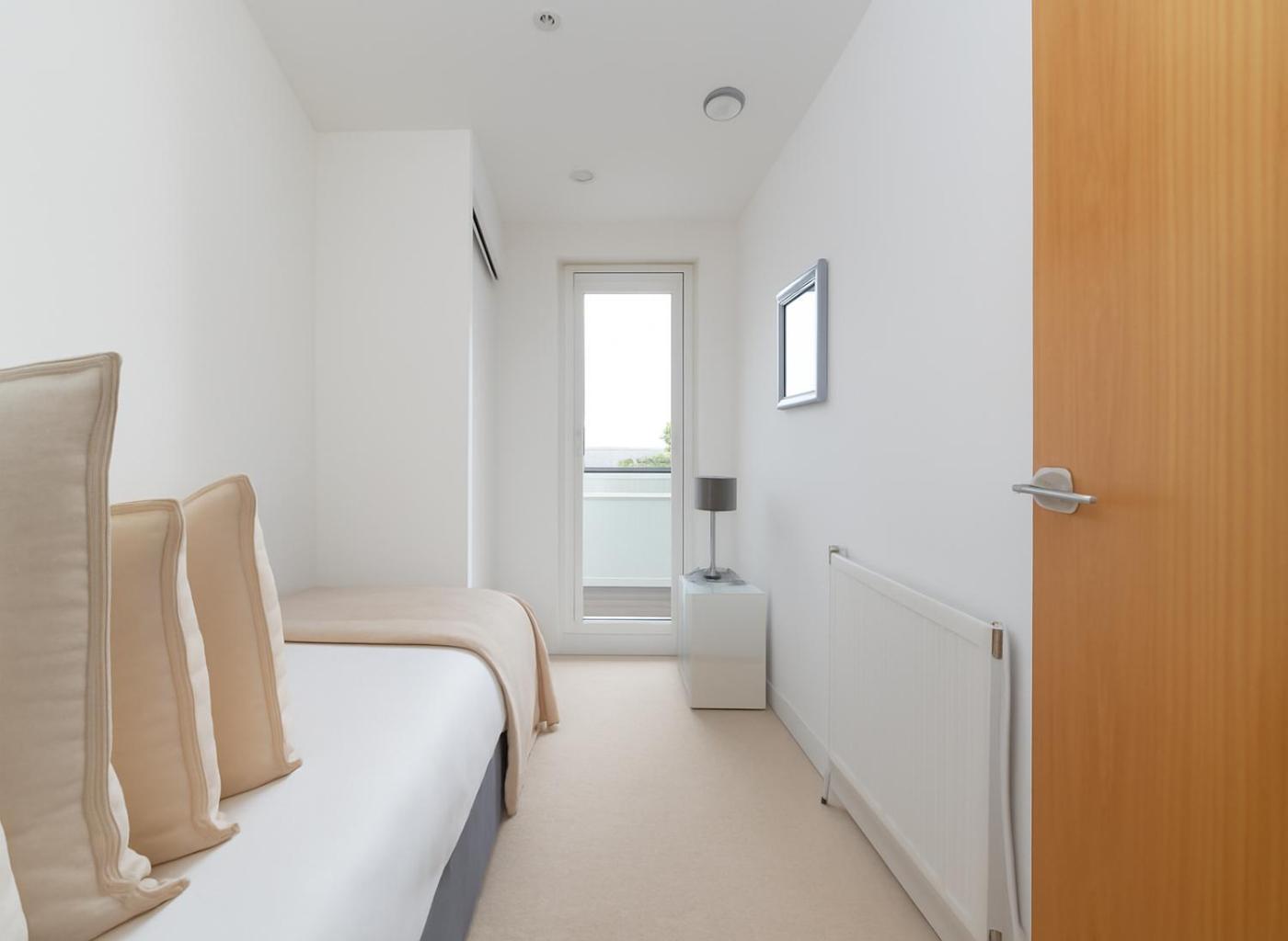 Limehouse Modern Flat * London