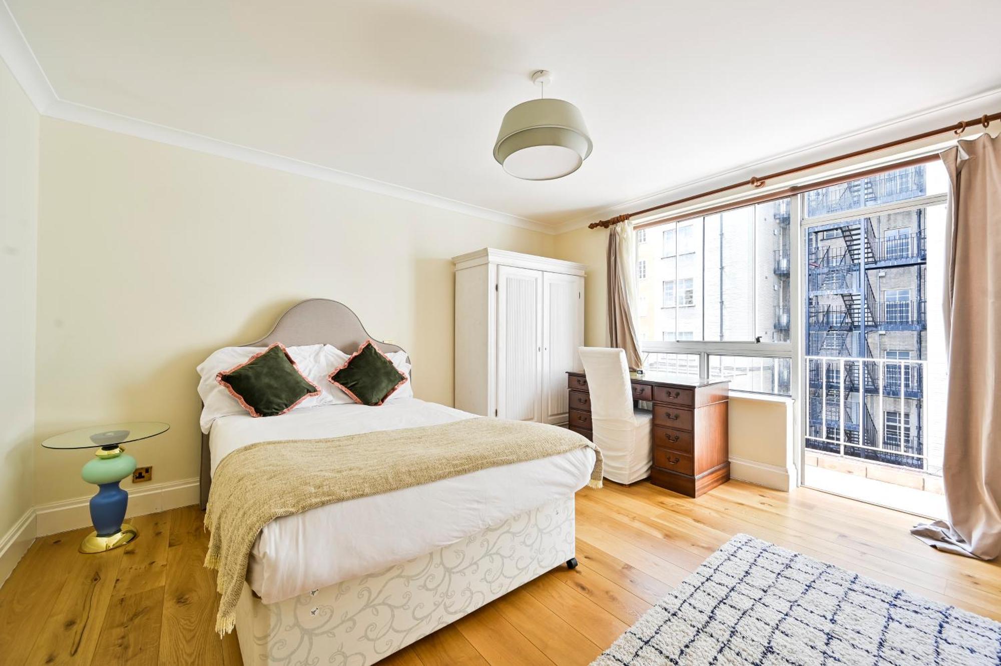 Bloomrooms@knightsbridge/hydepark * London