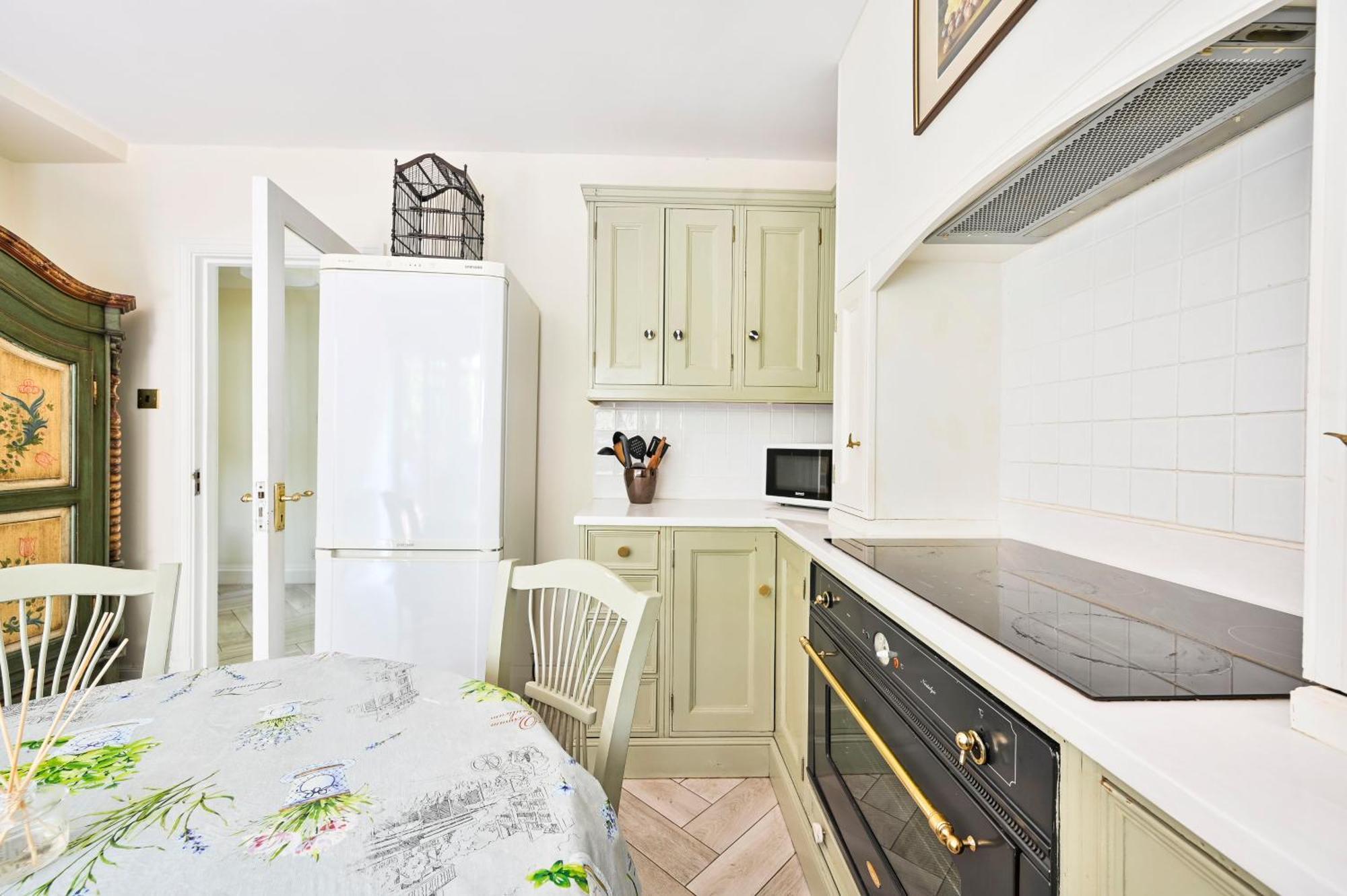 Bloomrooms@knightsbridge/hydepark Villa