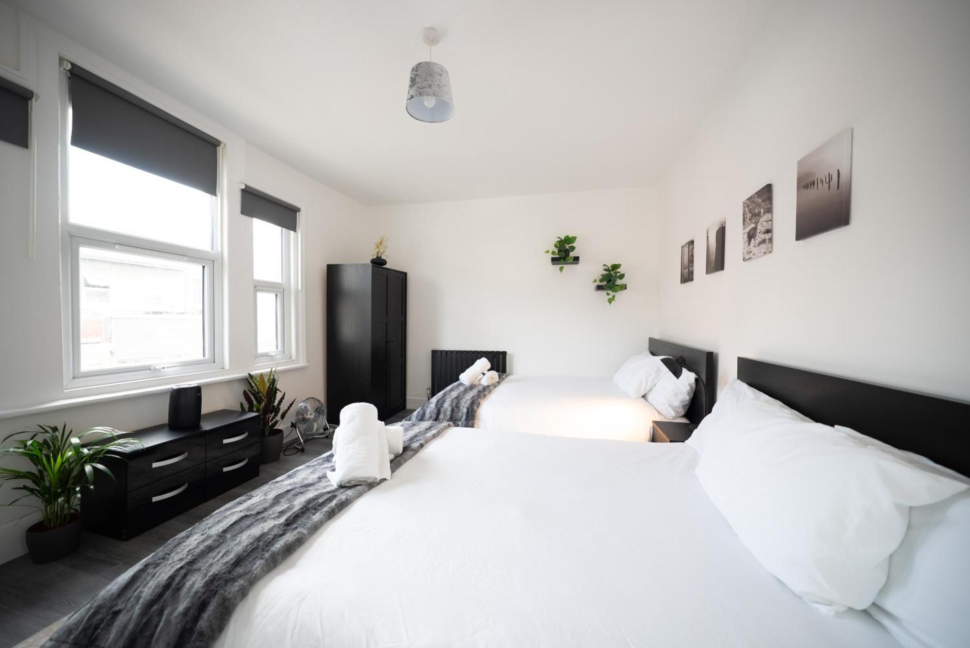 3br Gem - Netflix - Near Attractions - O2 Holiday home