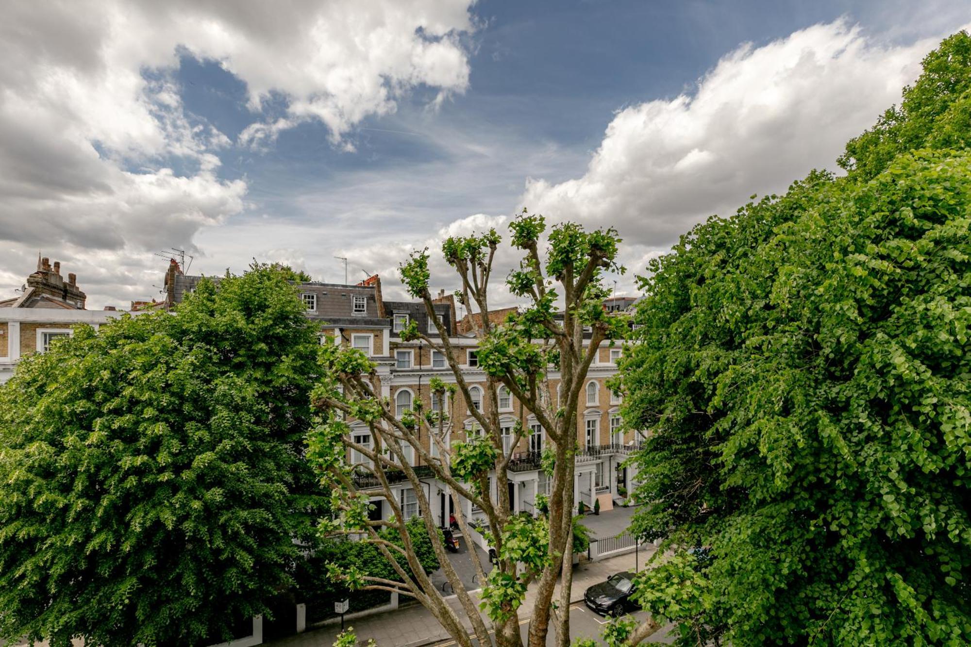 Britannia Hyde Park Bed & Breakfast