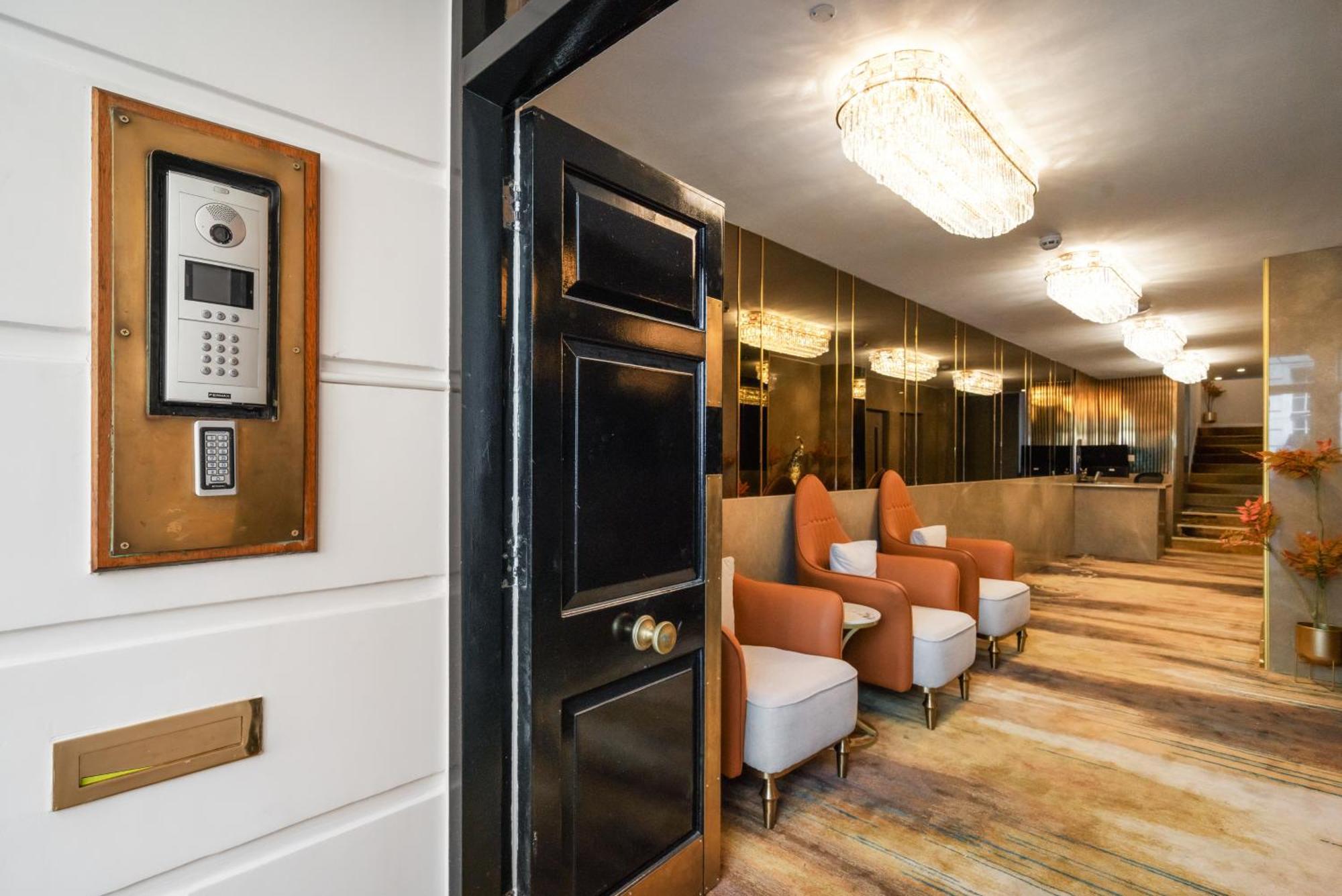 Prestigious Living Stunning 2 Bedroom In Mayfair H6 *