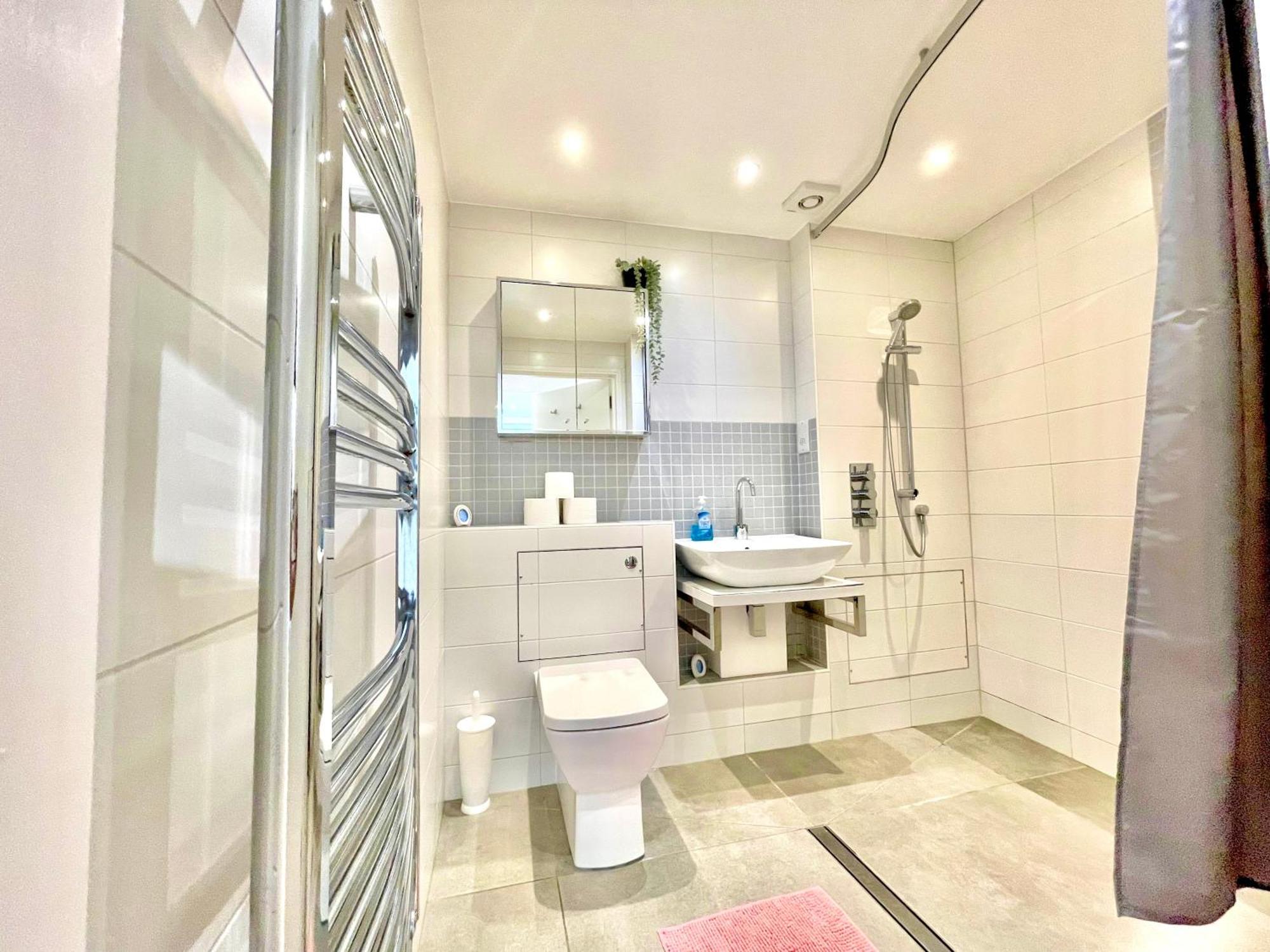 Apartment Chic 3 Bedroom Flat With Private Terrace In Holloway Near Finsbury Park London