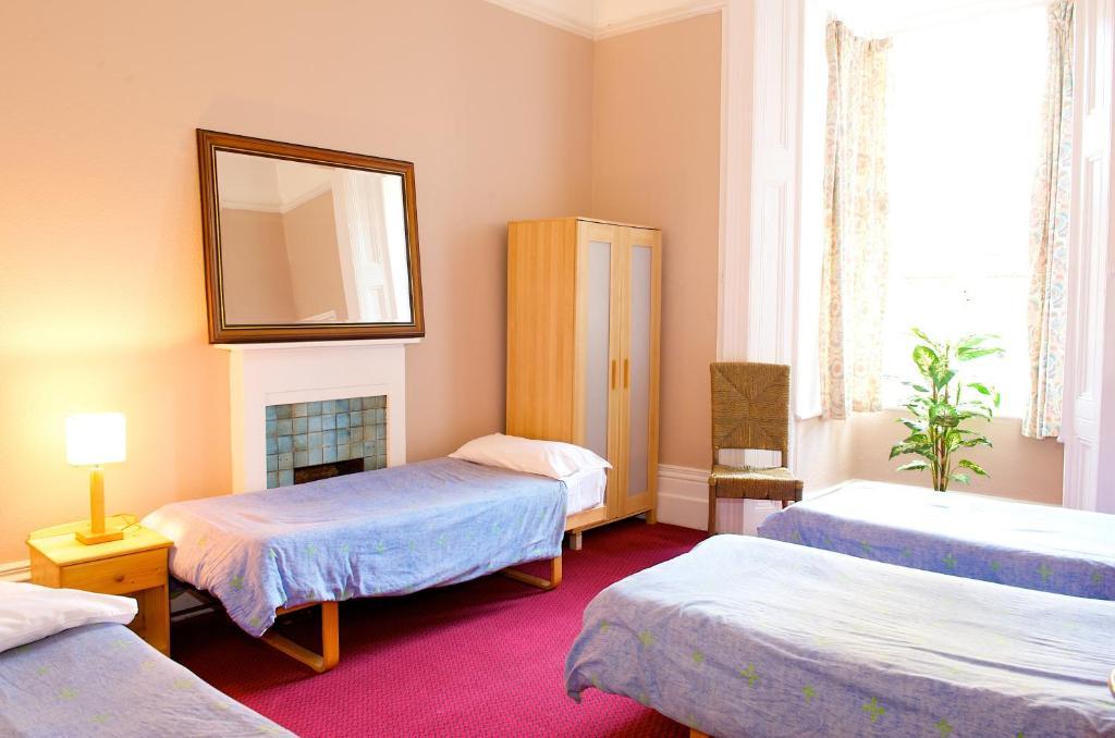 Curzon House Guest house