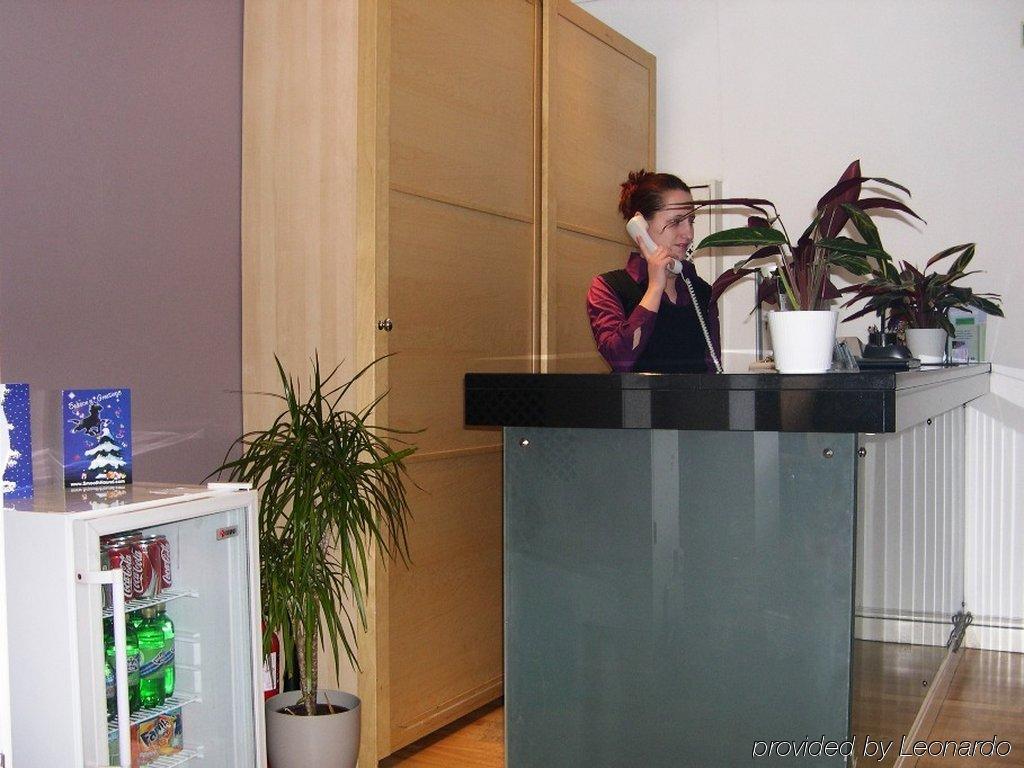Nox Hyde Park Aparthotel