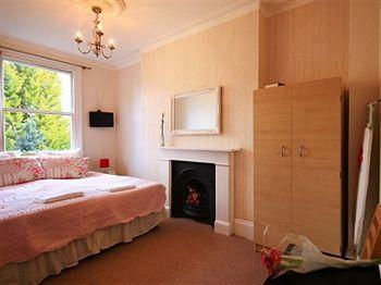 Primrose 3* London