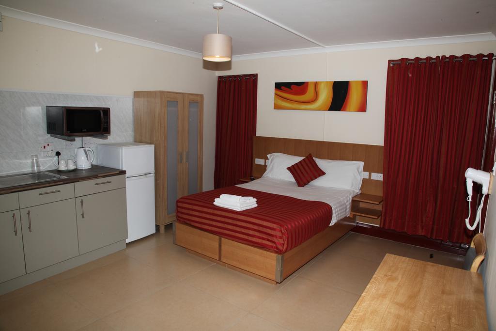 Apartamento Grove Apartments *