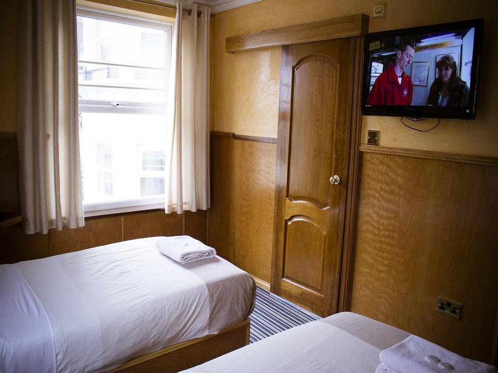 Hotel Cricklewood London
