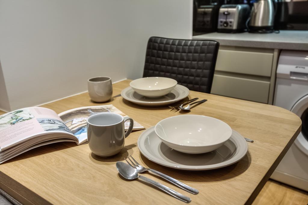 Apartment Eson2 / The York Street Nest