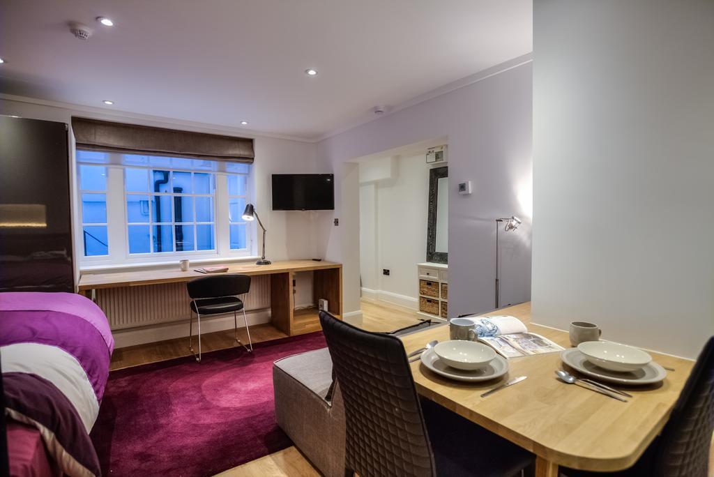 Apartment Eson2 / The York Street Nest