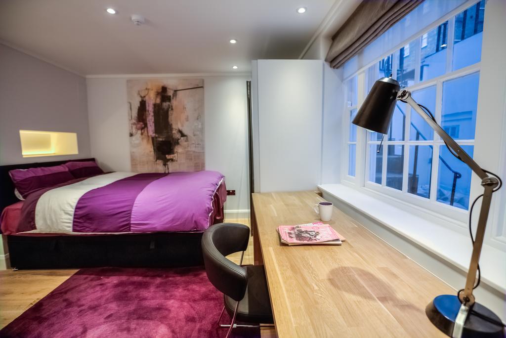 Eson2 / The York Street Nest Londres