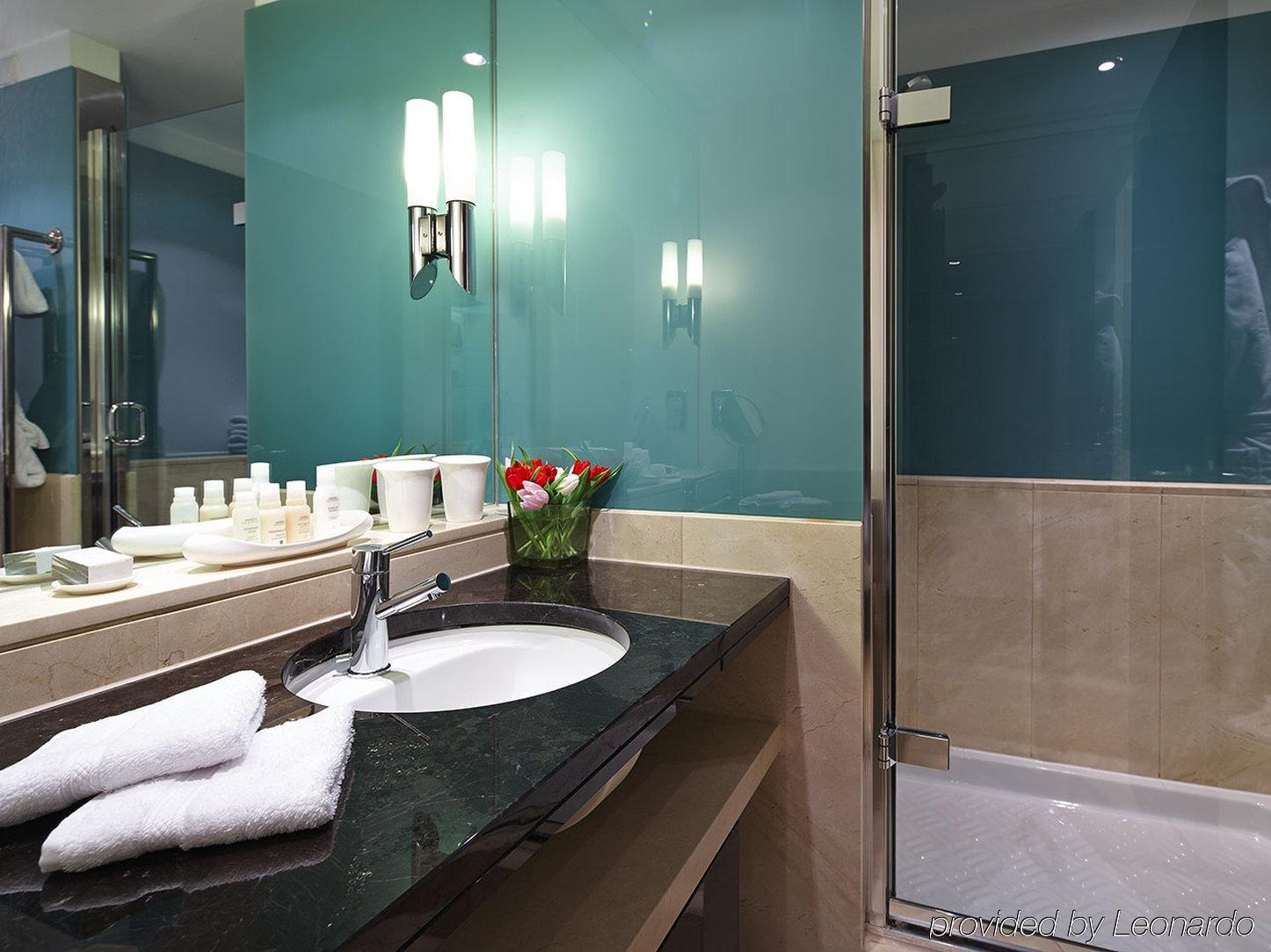 Aparthotel Cheval Phoenix House At Sloane Square 5*