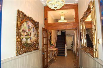 Gloucester Place Apartment
