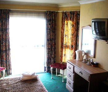 West Cromwell Hotel London