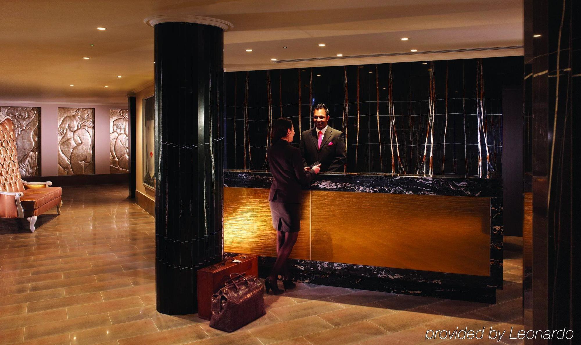 Radisson Blu Hotel, Mercer Street London