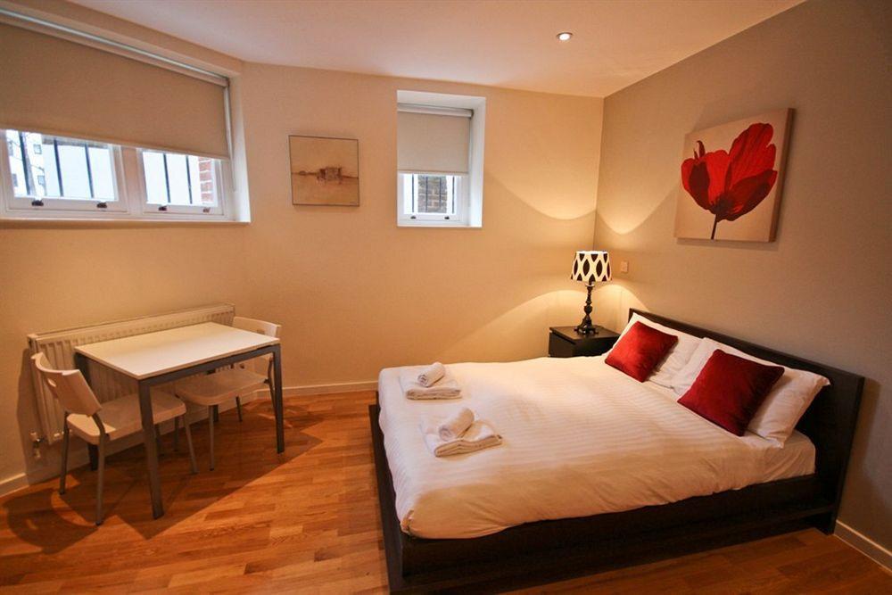 Apartment St House Serviced By Concept London