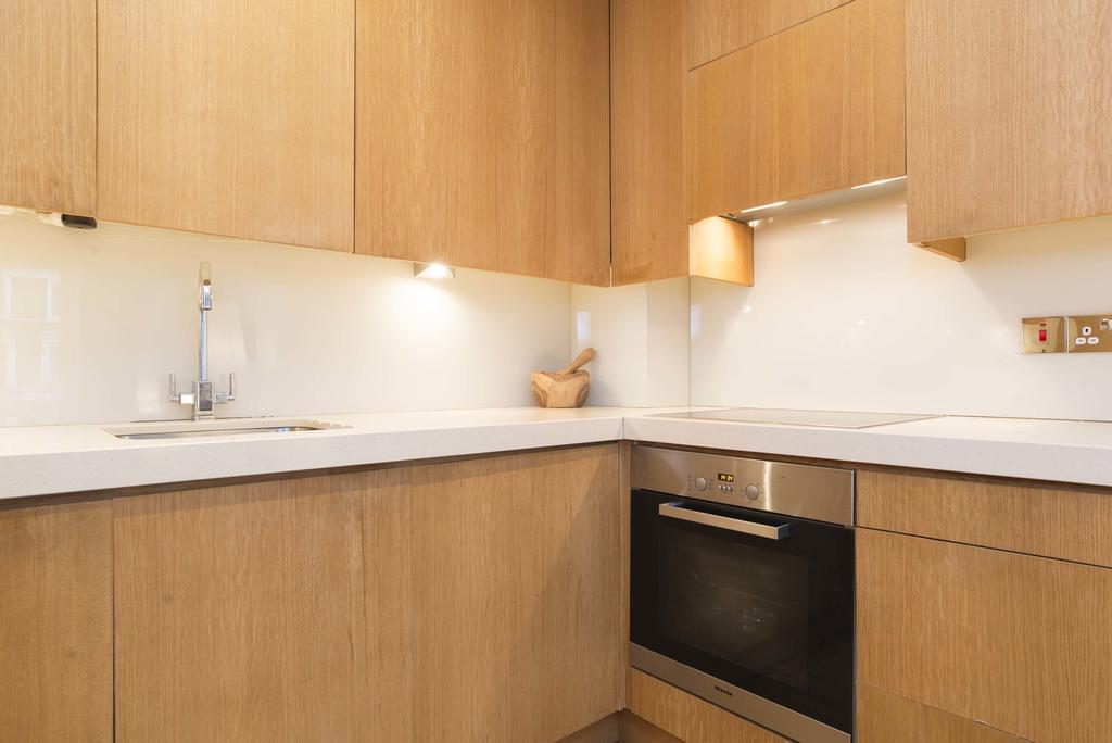 Veeve - Holland Park Avenue *